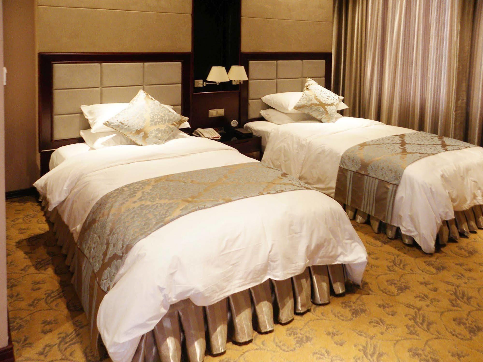 International Hotel Dandong Luaran gambar