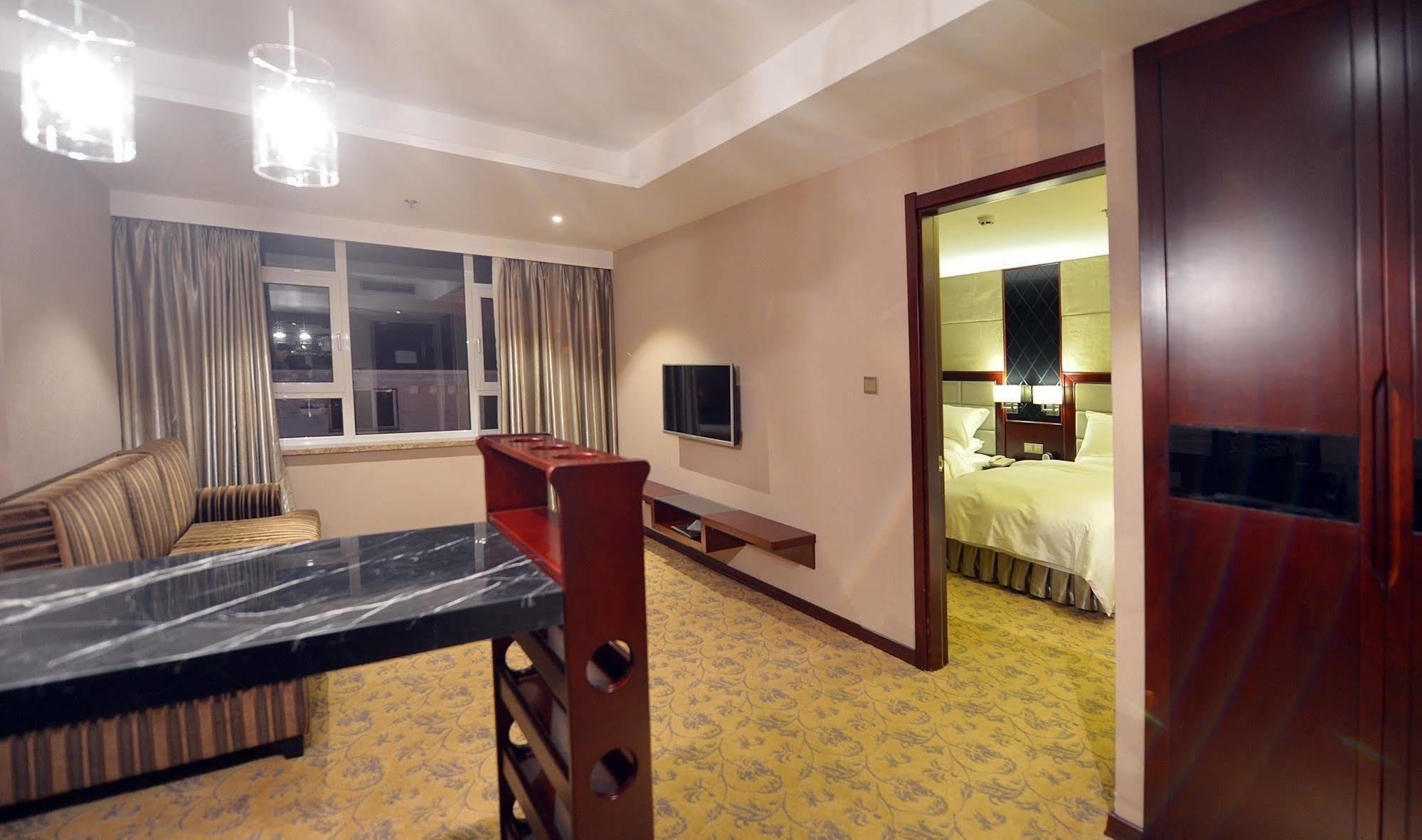 International Hotel Dandong Luaran gambar